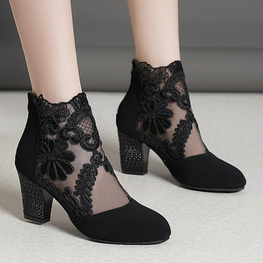 Women's Lace Chunky Heel